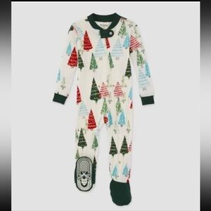 NWOT Burt's Bees Organic Cotton Christmas Tree  Sleeper Pajamas 18 months